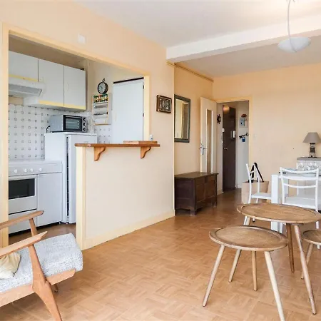 Appartamento 2 Chambres, 6 Pers, Proche Plage, Vue Latérale, - Fr-1-323-262